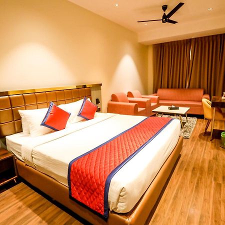 Spree Manor Hotel ออรังกาบัด ภายนอก รูปภาพ