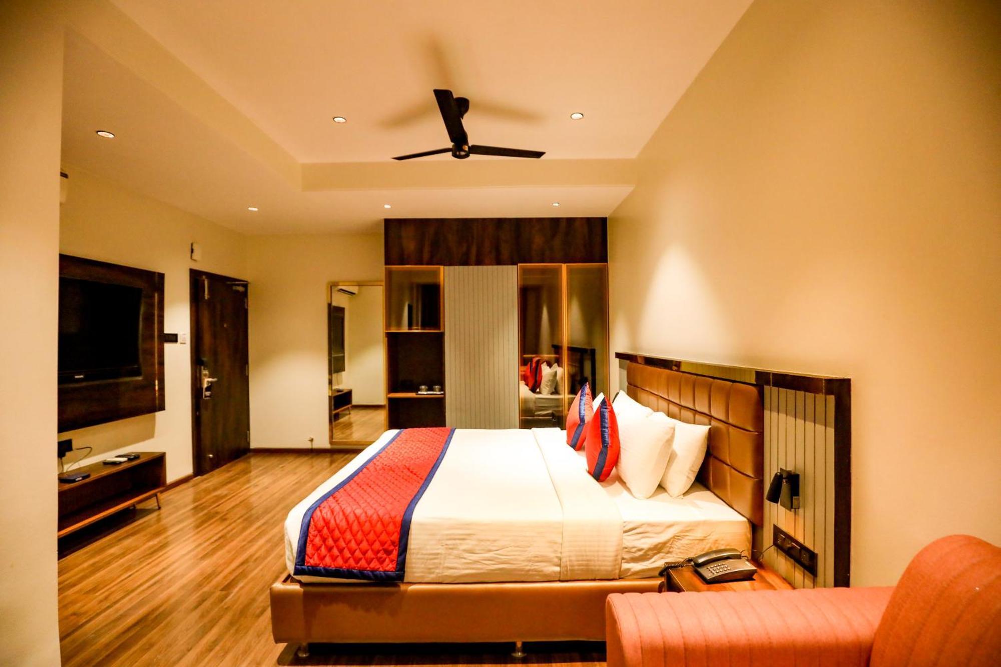 Spree Manor Hotel ออรังกาบัด ภายนอก รูปภาพ