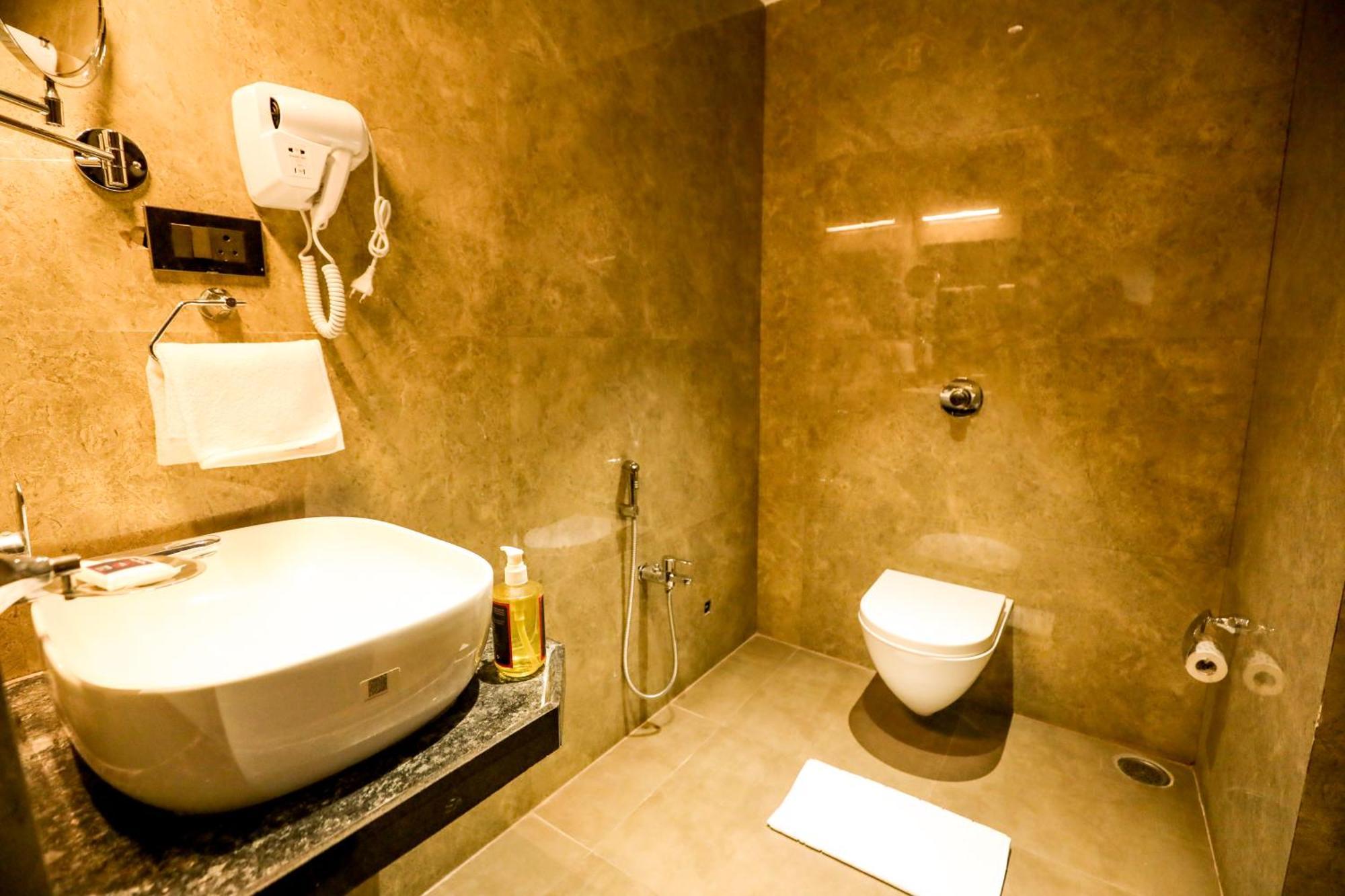Spree Manor Hotel ออรังกาบัด ภายนอก รูปภาพ